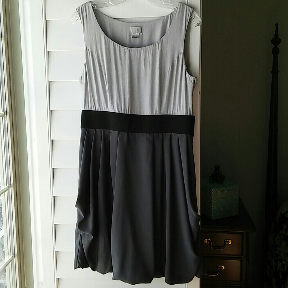 H&M Two-toned Kangaroo Dress